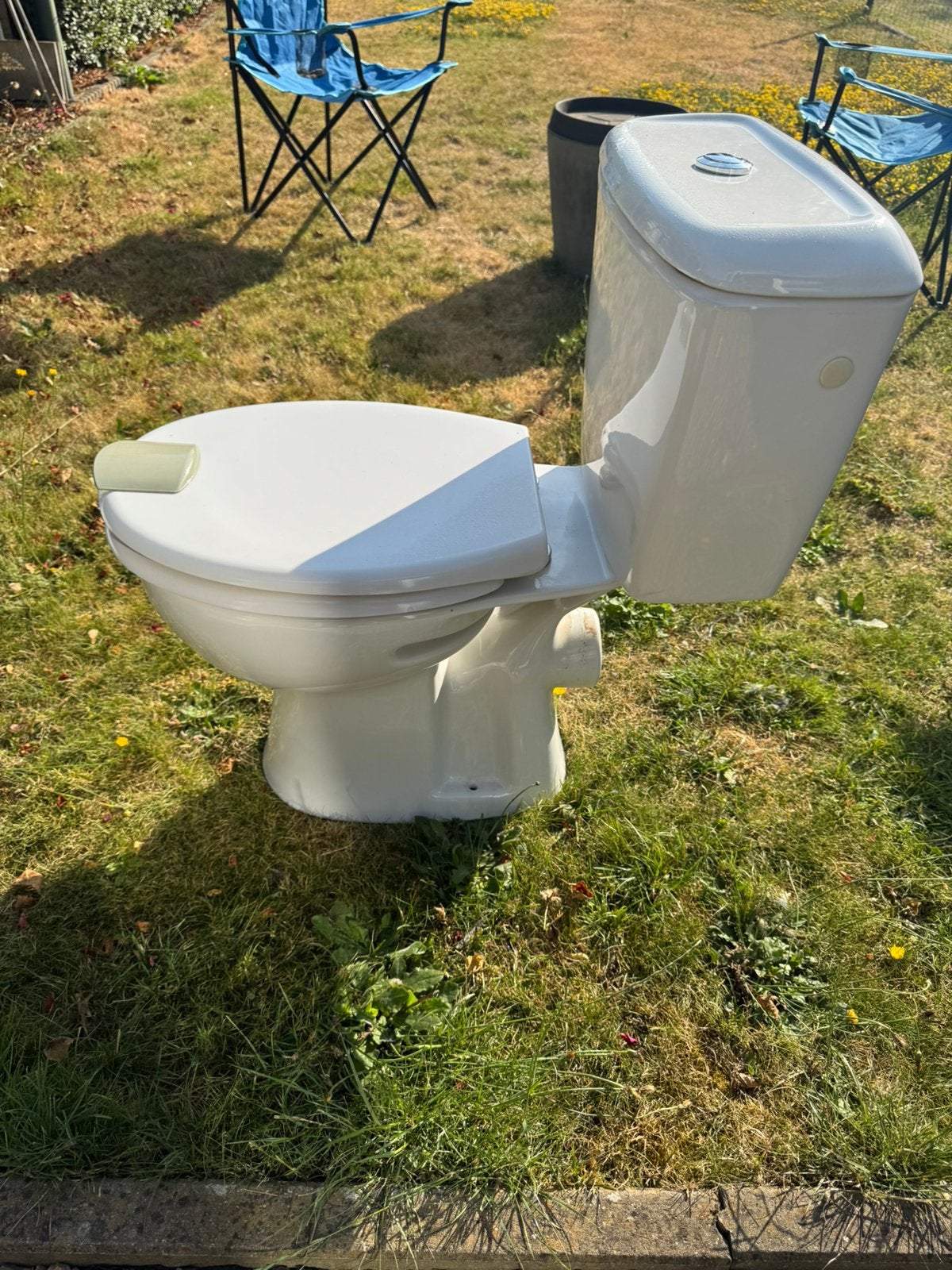 Gratis Wc, Enlèvement, Utilisé