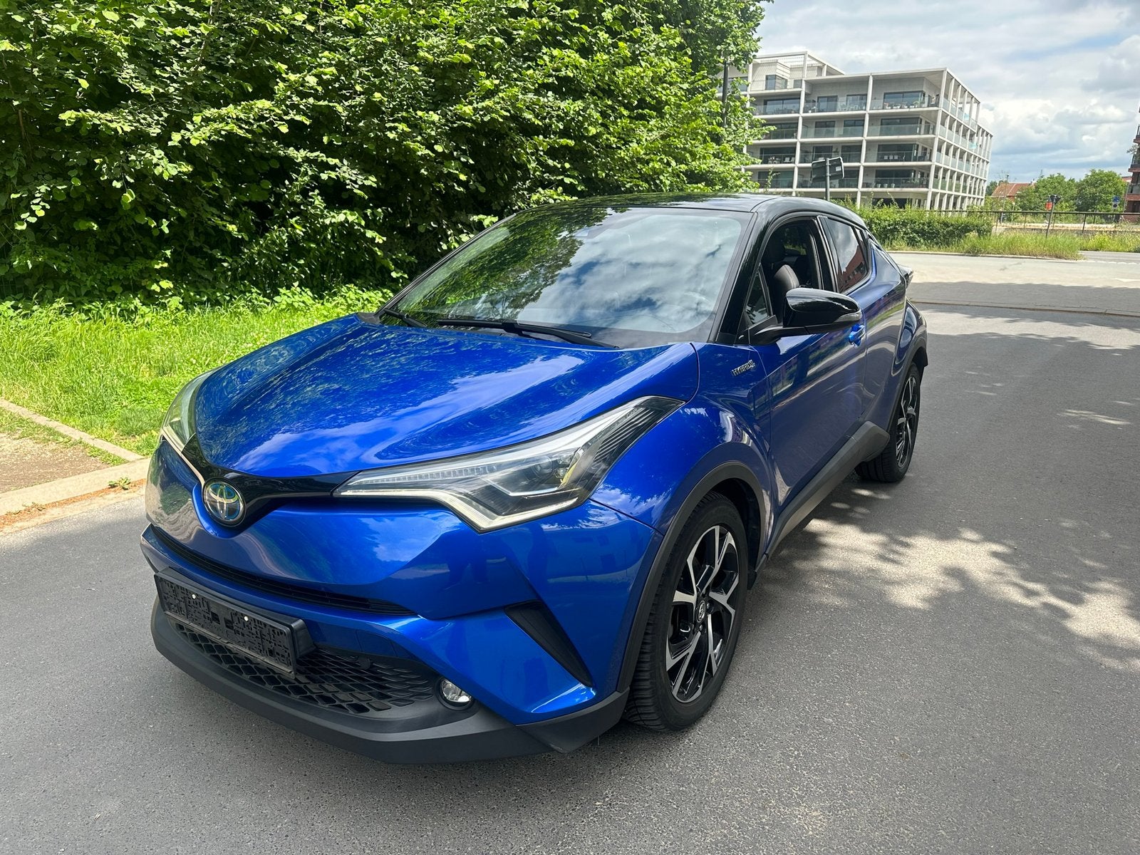TOYOTA CH-R • FULL OPTIONS • SERVICE TOYOTA •, Achat, Euro 6, Entreprise, 72 kW