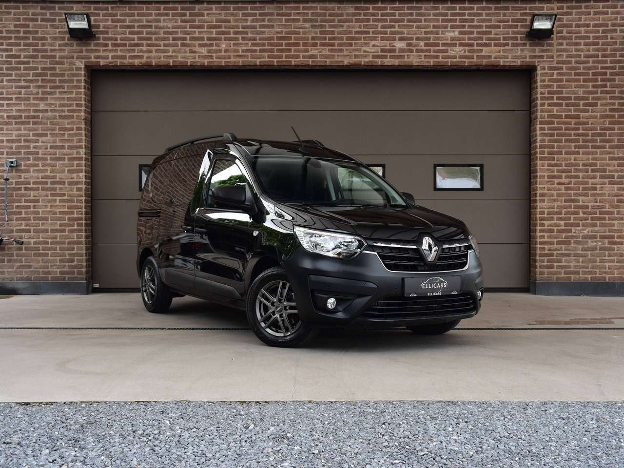 Renault Express 1.3 TCE LICHTE VRACHT / CARPLAY / CAMERA /, Auto's, Voorwielaandrijving, 75 kW, Zwart, Bedrijf