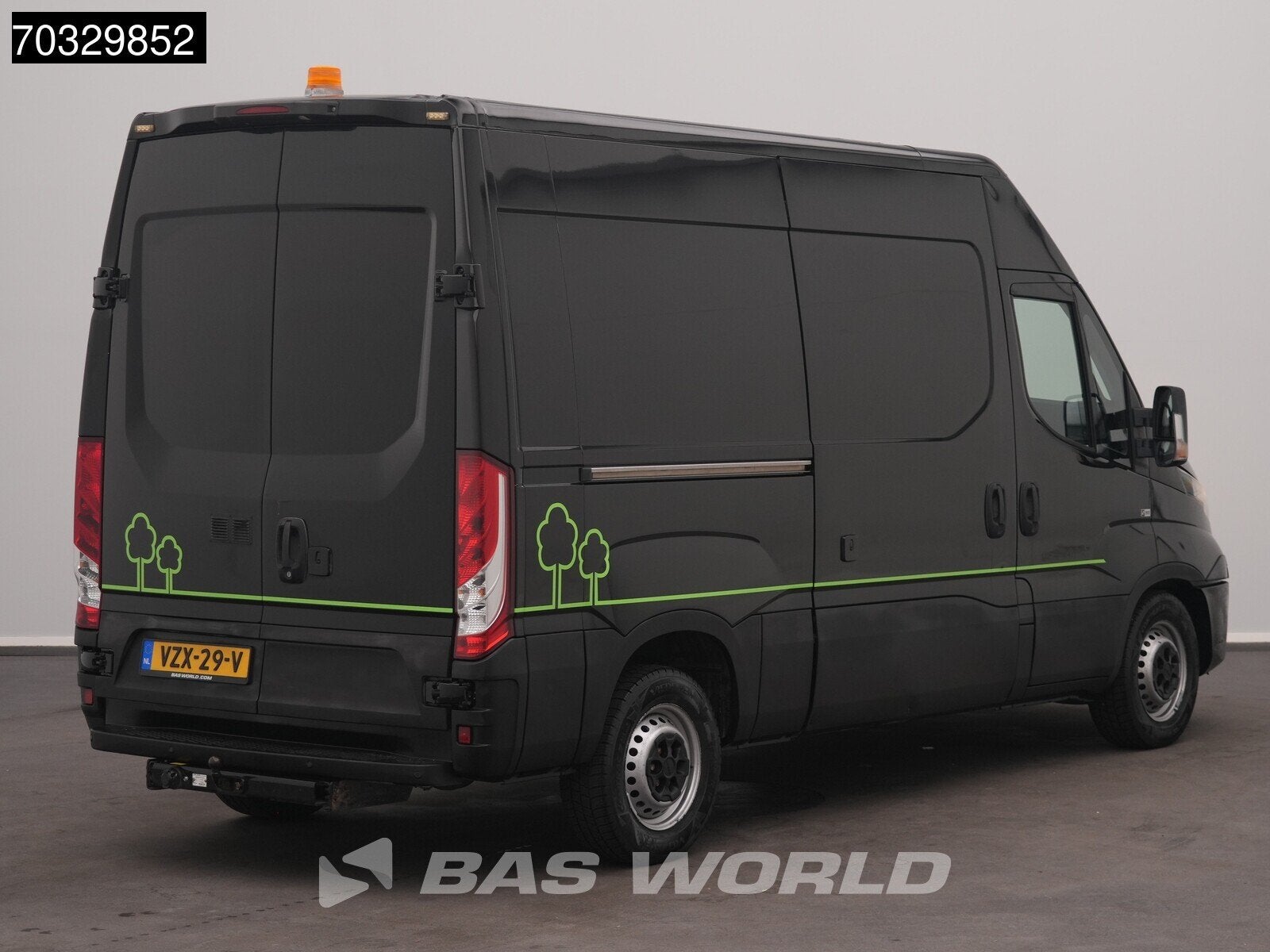 Iveco Daily 35S16 L2H2 Airco Cruise Parkeersensoren Trekhaak, Automaat, Stof, Gebruikt, Euro 6