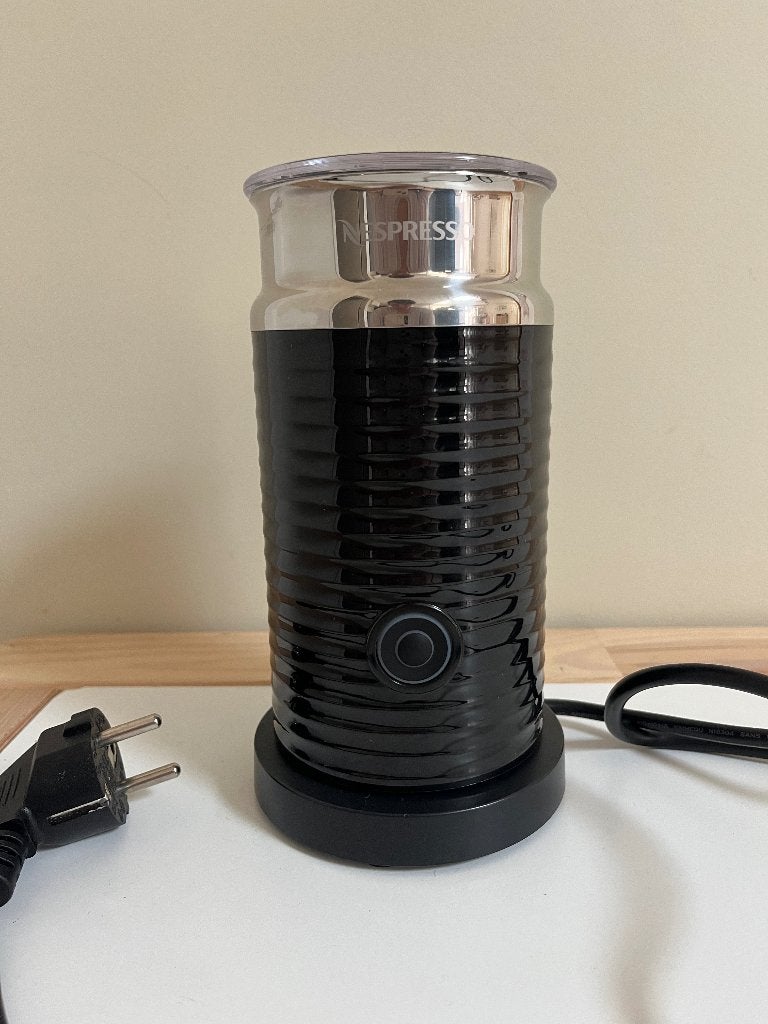 Melkopschuimer Nespresso, Electroménager, Mousseurs à lait, Enlèvement, Comme neuf, Mousseur à lait électrique