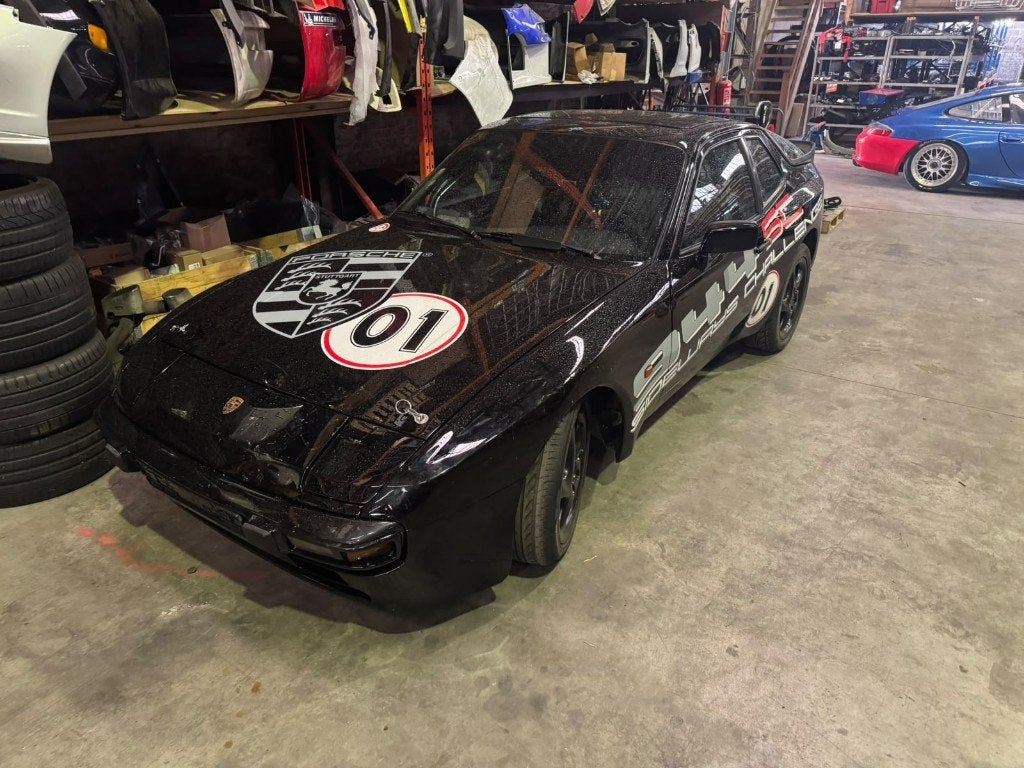 Porsche 944 1985 - 263 000 km - Sans sièges sport avant, Achat, Entreprise, 2 places, Boîte manuelle