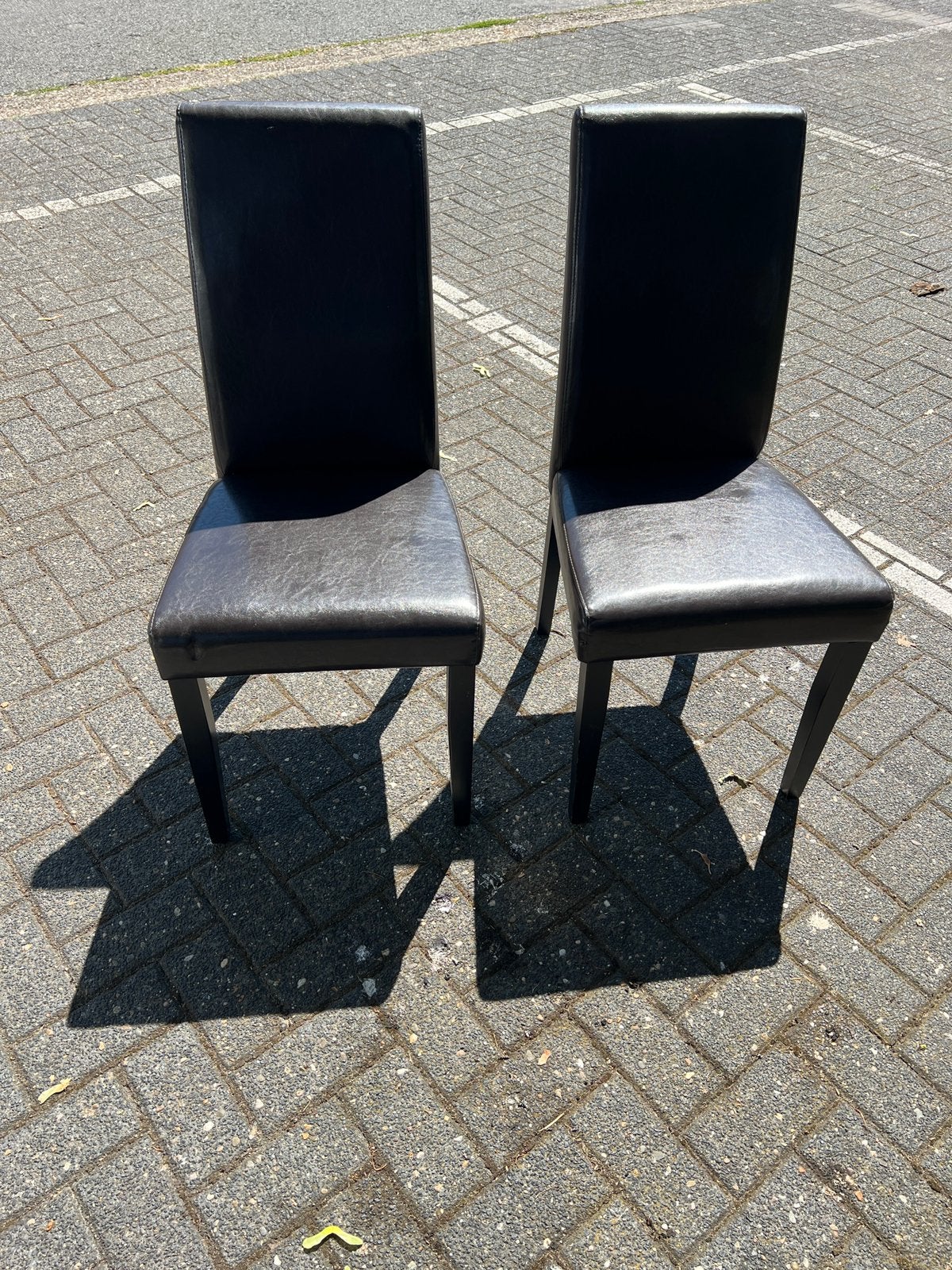 2 eetkamerstoelen in goede staat, Enlèvement, Comme neuf, Brun, Deux