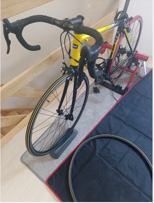 Koersfiets en rollerbank Decathlon, Fietsen en Brommers, Gebruikt, Velgrem, Overige maten, Ophalen