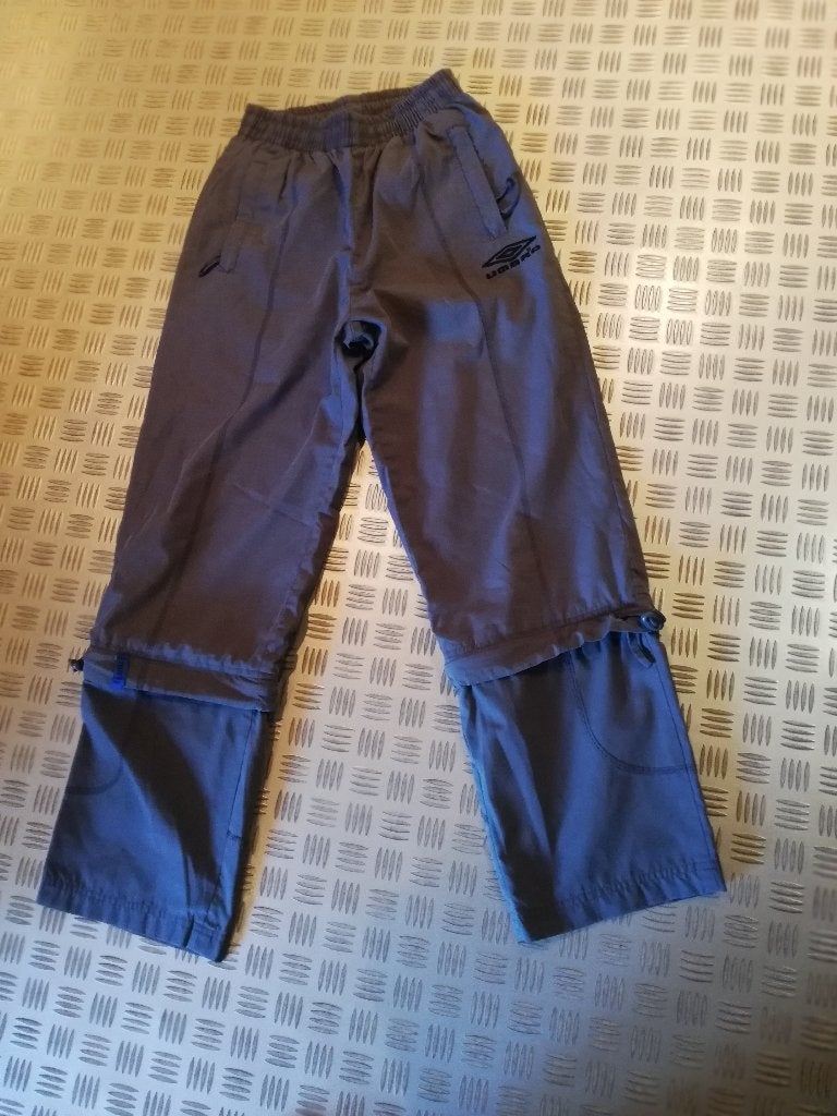 Sport Jogging Maat 152, Kinderen en Baby's, Kinderkleding | Maat 152, Gebruikt, Umbro, Sport- of Zwemkleding, Ophalen of Verzenden