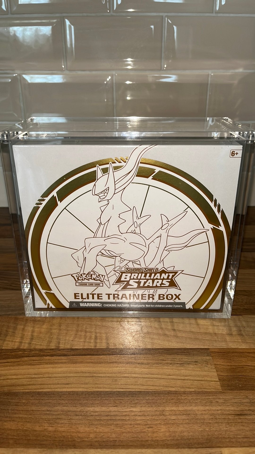 Pokémon Sword & Shield: Brilliant Stars Elite Trainer Box, Enlèvement ou Envoi, Neuf