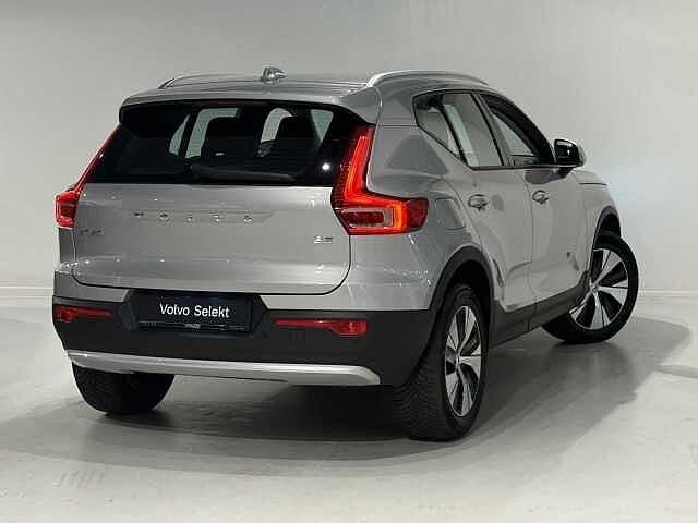 Volvo XC40 B3 Mild-hybride + LEDER, Autos, Volvo, Argent ou Gris, Achat, Euro 6, Entreprise