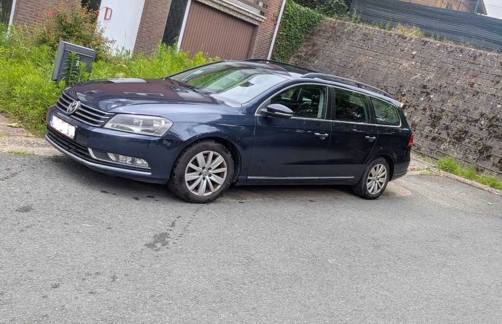Passat 2014 DIESEL, Voorwielaandrijving, Euro 5, Stof, Blauw