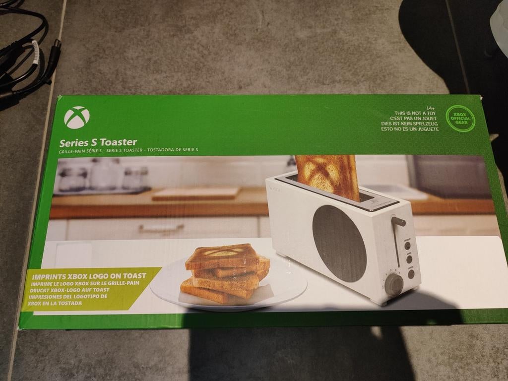 Xbox Series S toaster, Games en Spelcomputers, Ophalen, Xbox Series S