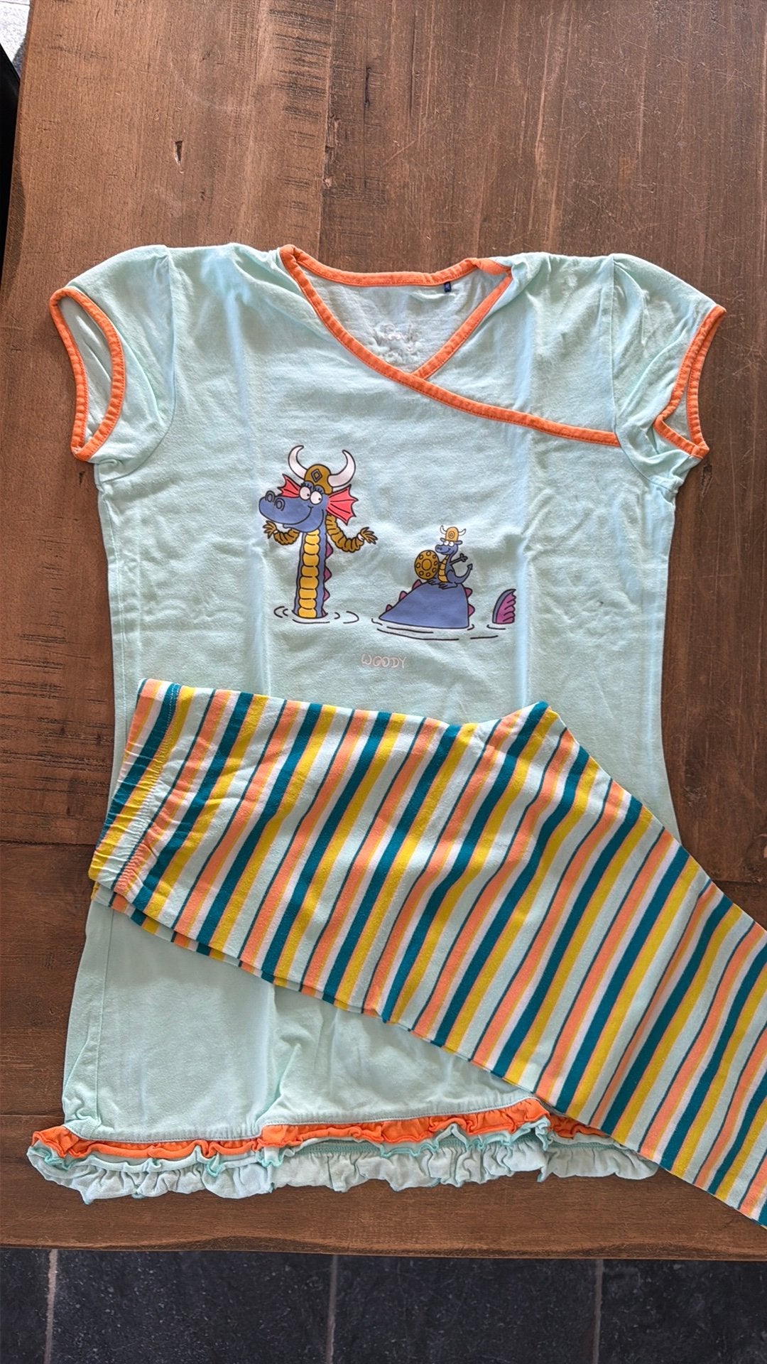 Pyjama Woody meisje maat 10, Kinderen en Baby's, Kinderkleding | Maat 140, Ophalen of Verzenden, Zo goed als nieuw, Meisje, Nacht- of Onderkleding