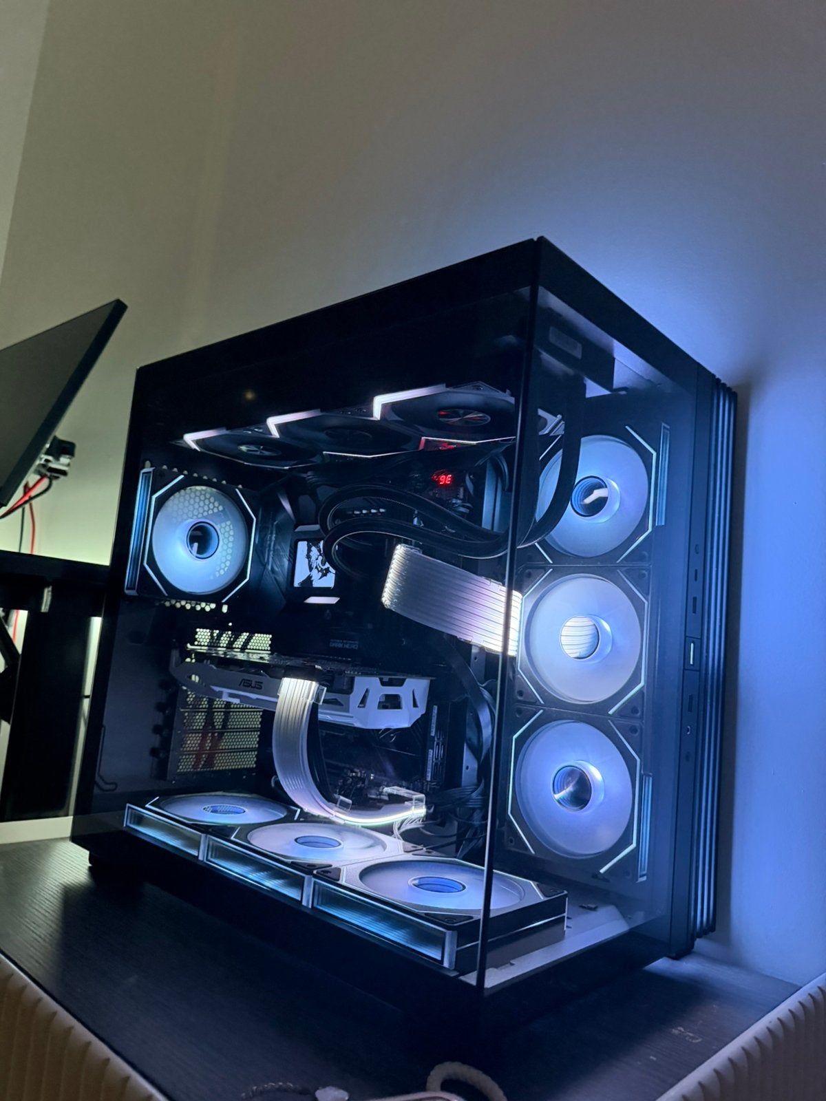 RGB fans & kabel verlichting, Computers en Software, Ophalen, Zo goed als nieuw