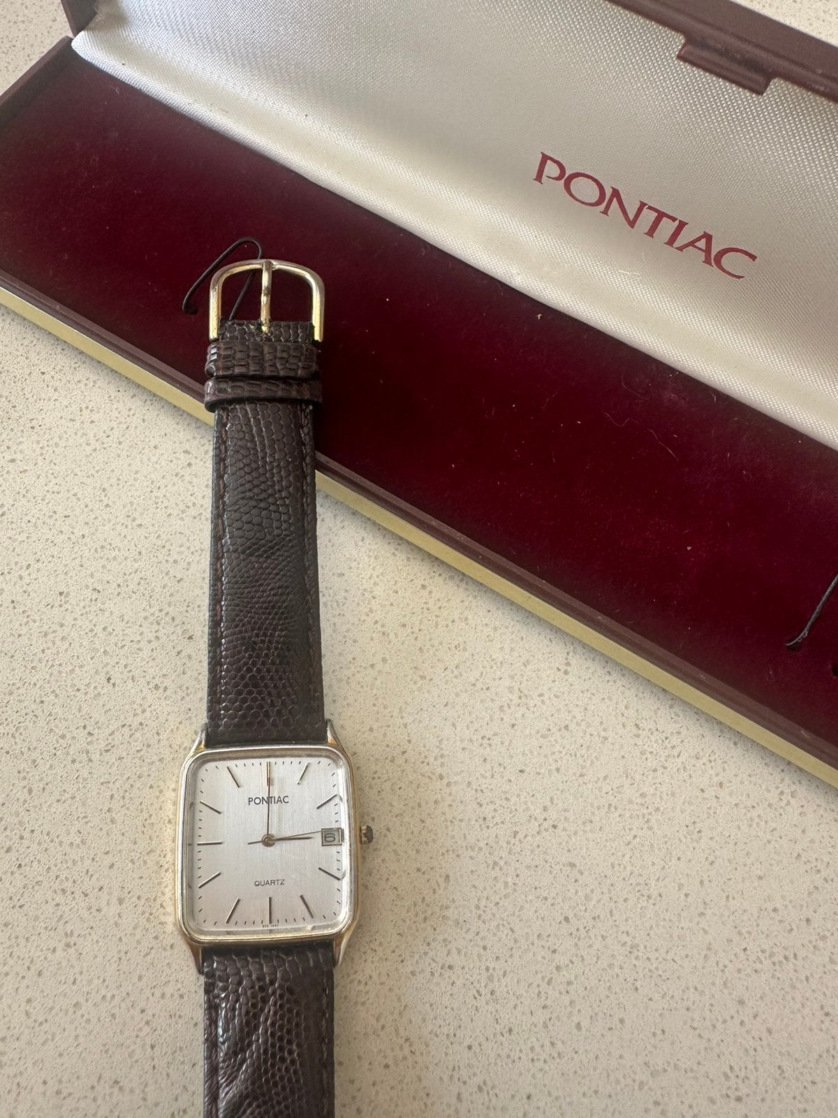 Vinted Pontiac horloge, Handtassen en Accessoires, Ophalen of Verzenden
