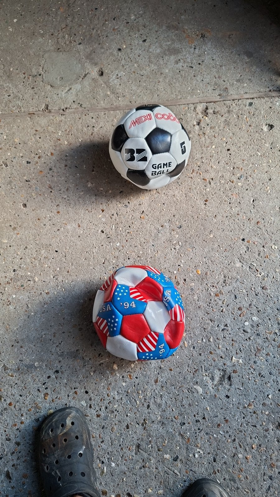 2 ballen, Sports & Fitness, Enlèvement, Comme neuf
