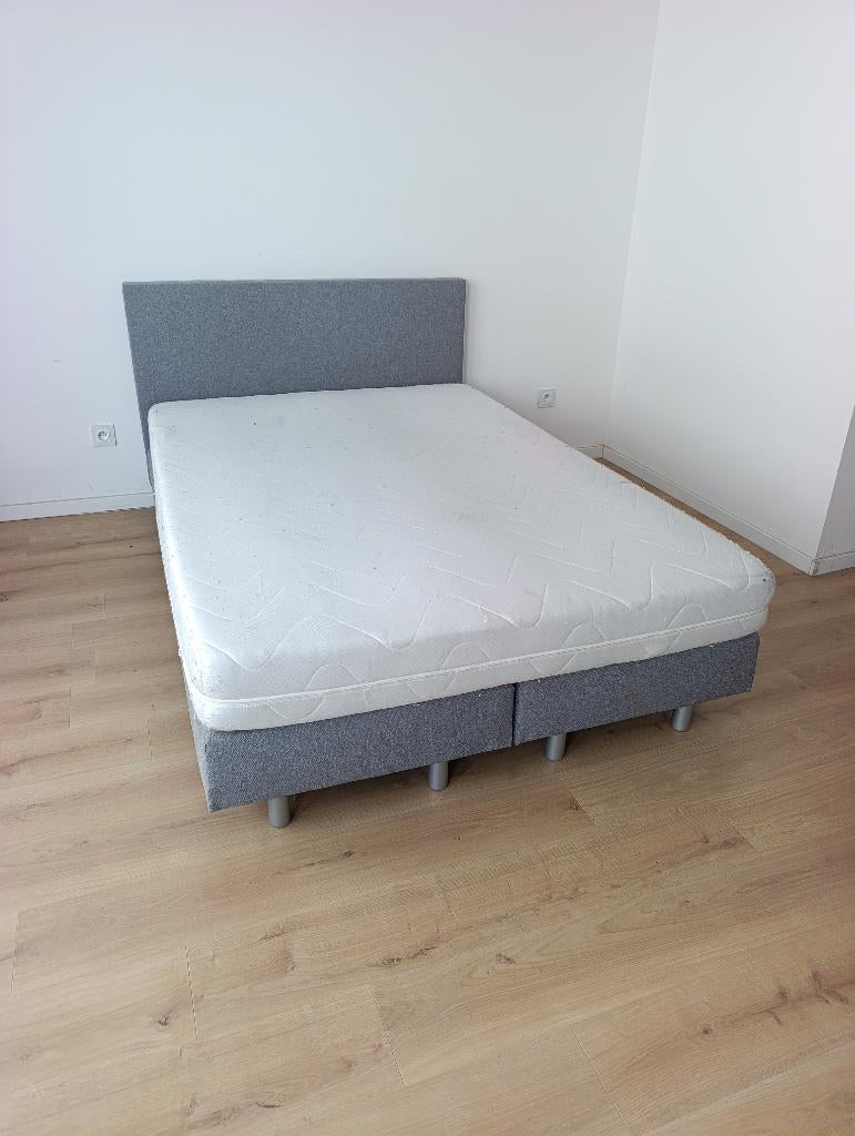 Boxspring 140x200 €230 Leverin GRATIS, Tissu, Enlèvement, Utilisé, 180 cm