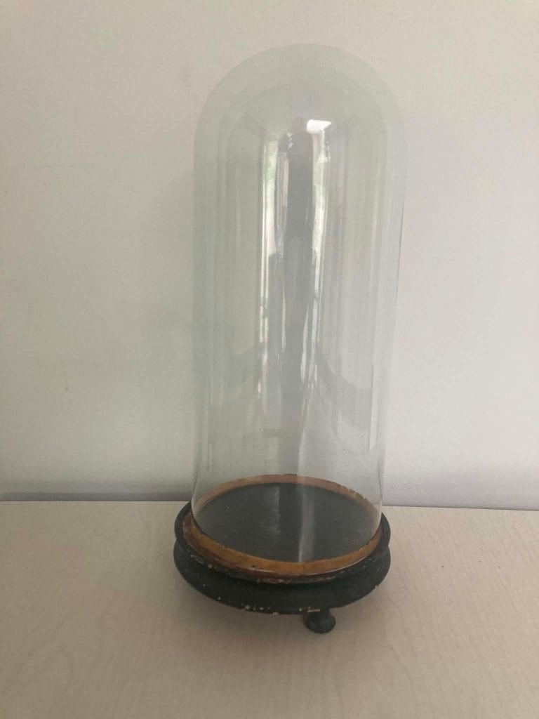 Oude, ronde glazen stolp (33 op 15 cm), Ophalen