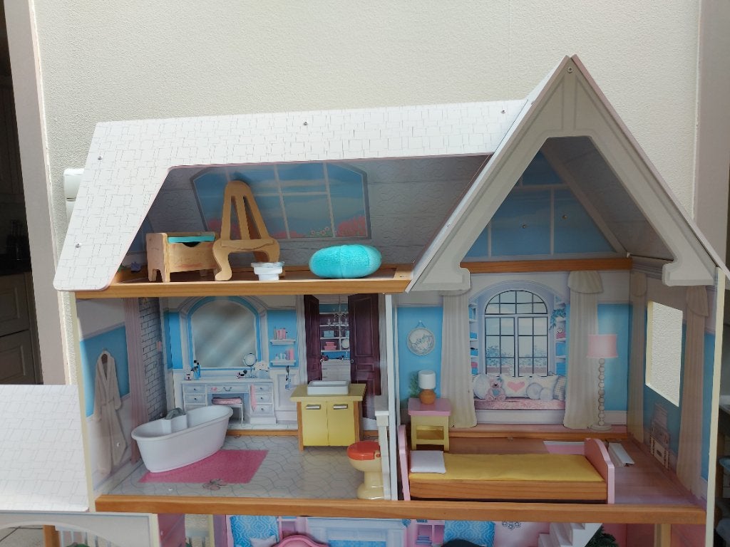 Kidkraft "Lola Mansion" houten poppenhuis (133 cm hoog), Kinderen en Baby's, Ophalen, Gebruikt, Poppenhuis