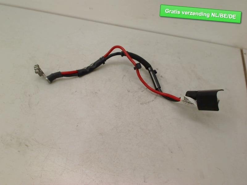 CABLE DE BATTERIE Audi A3 Limousine (8VS / 8VM) (5Q0971228), Autos : Pièces & Accessoires, Auto-Union-Straße  1,
85057  Ingolstadt, DE