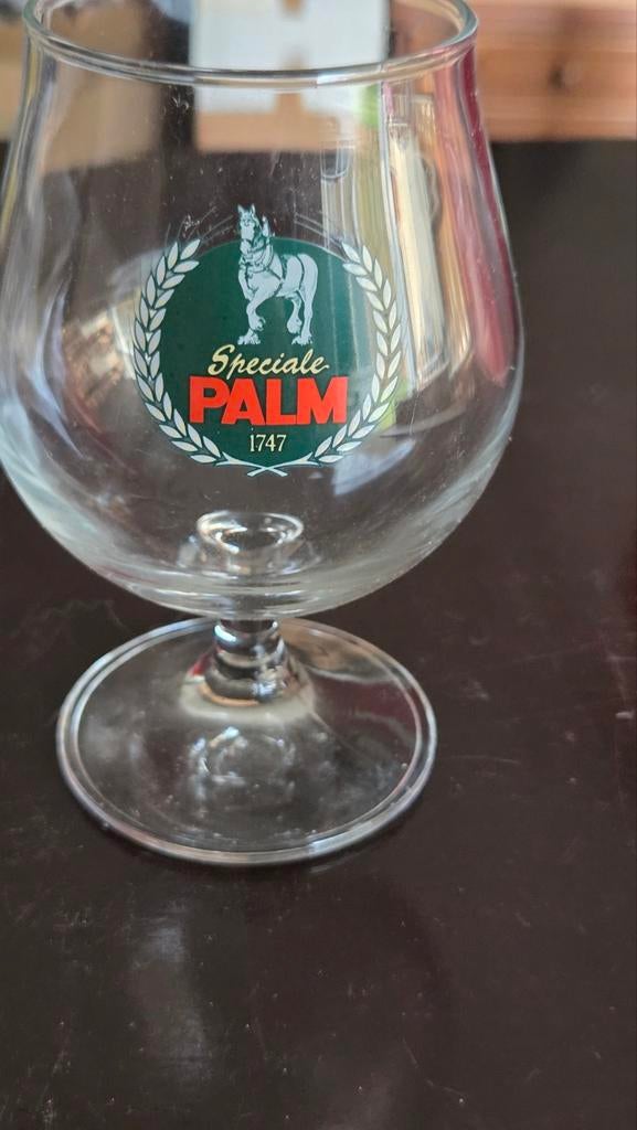 Palm glazen, Enlèvement, Palm