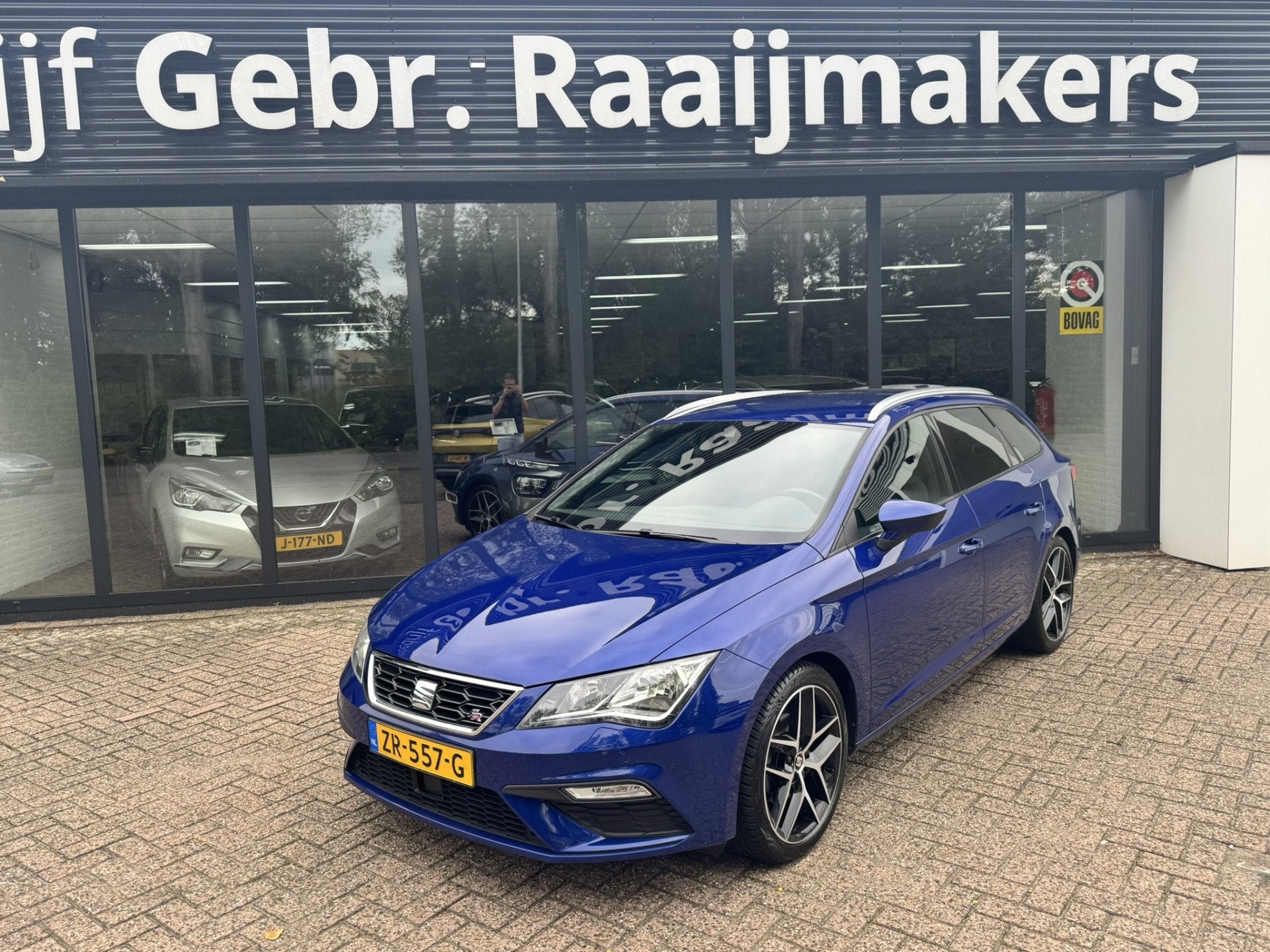 SEAT Leon ST 1.5 TSI FR *Virtual Cockpit*ACC*Trekhaak*Beats*, Autos, Achat, Entreprise, 1194 kg, Leon