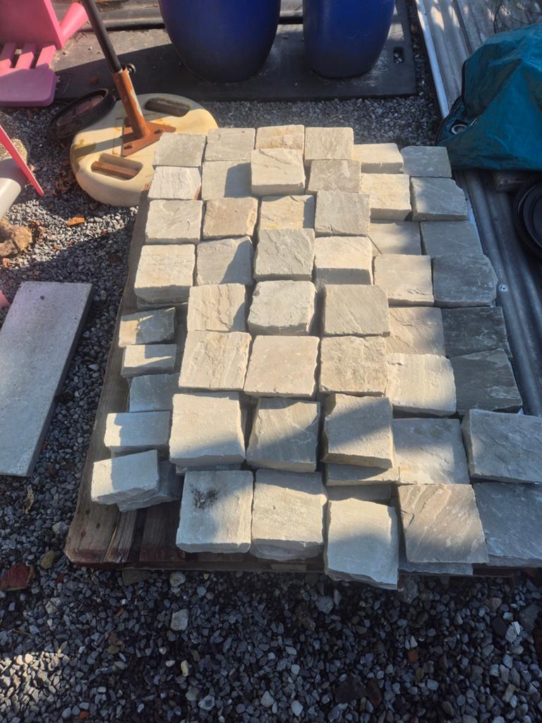 Kandla grey platinnes 14x14 dikte 3-7 cm is +/- 2,5 m2, Tuin en Terras, Ophalen