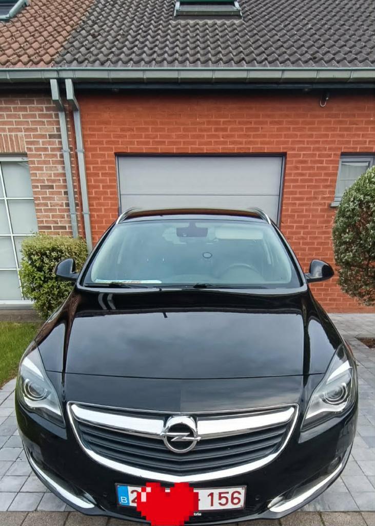 Zwarte Opel Insignia Sports Tourer, Autos, Opel, Cruise Control, Achat, Euro 6, Noir