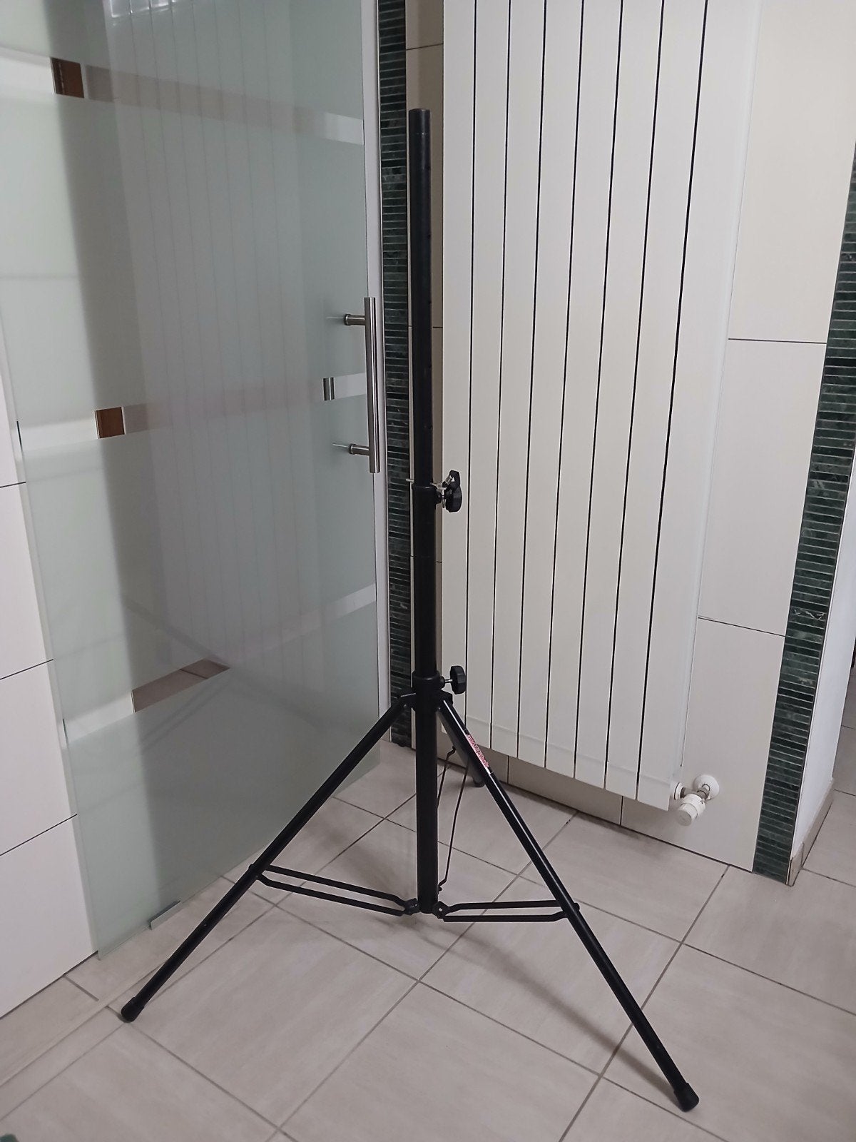pied pour haut parleur, Musique & Instruments, Enlèvement, Utilisé, Pied, Haut-parleur