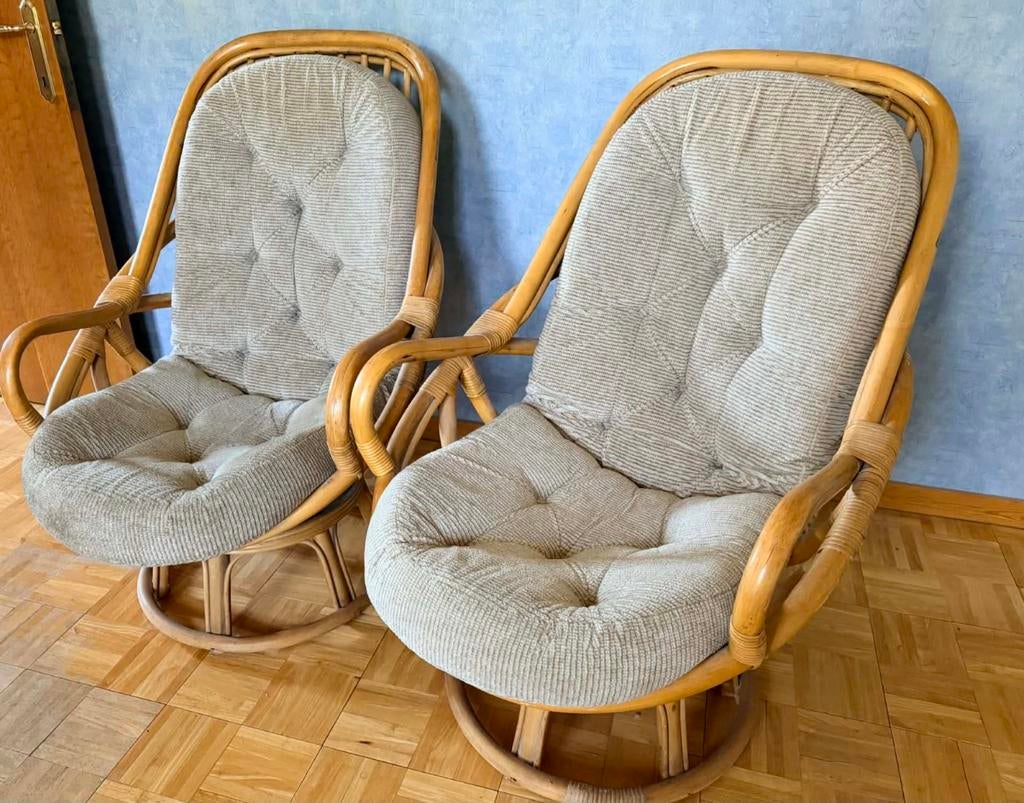 2 fauteuils osier rotatifs avec coussins