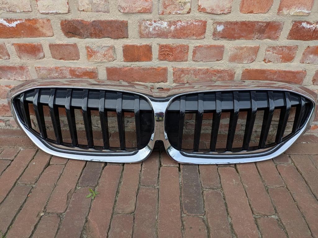 BMW G20 en G21 grill, Ophalen, Gebruikt, Voor, BMW