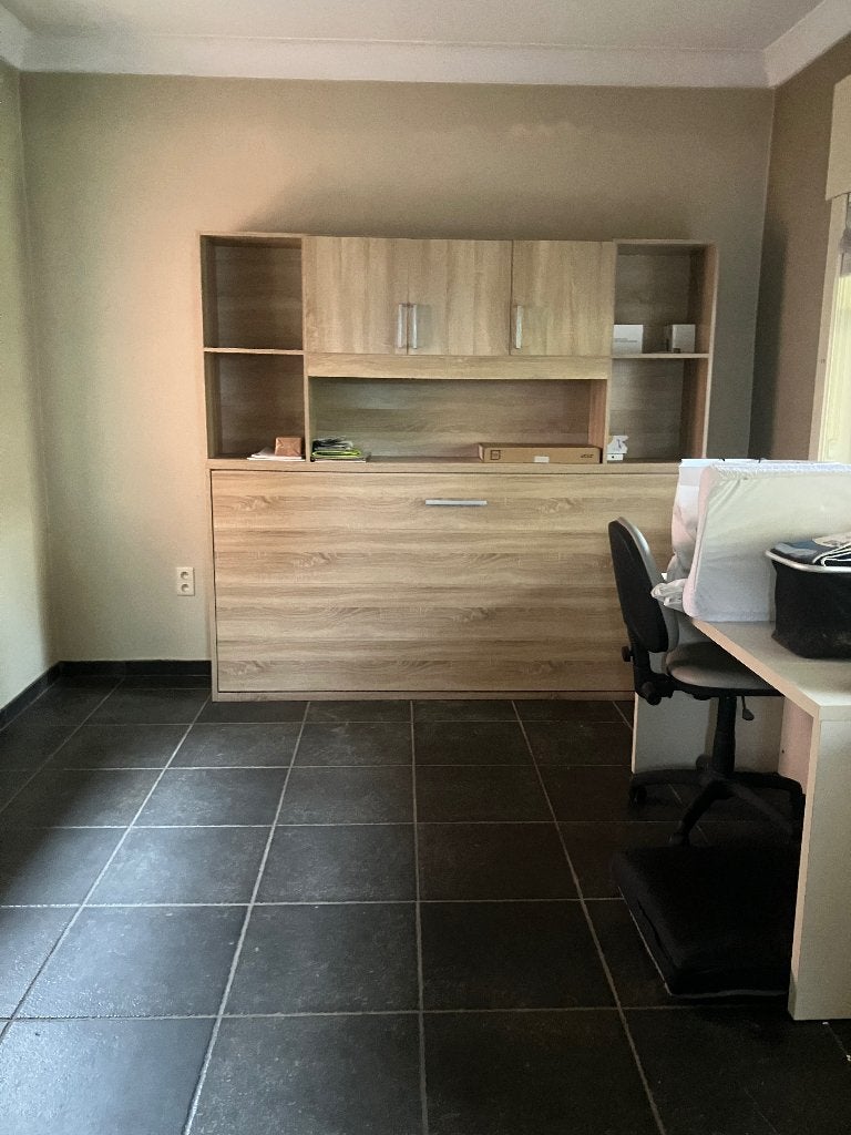 Wandkast met uitklapbed, Ophalen, Gebruikt