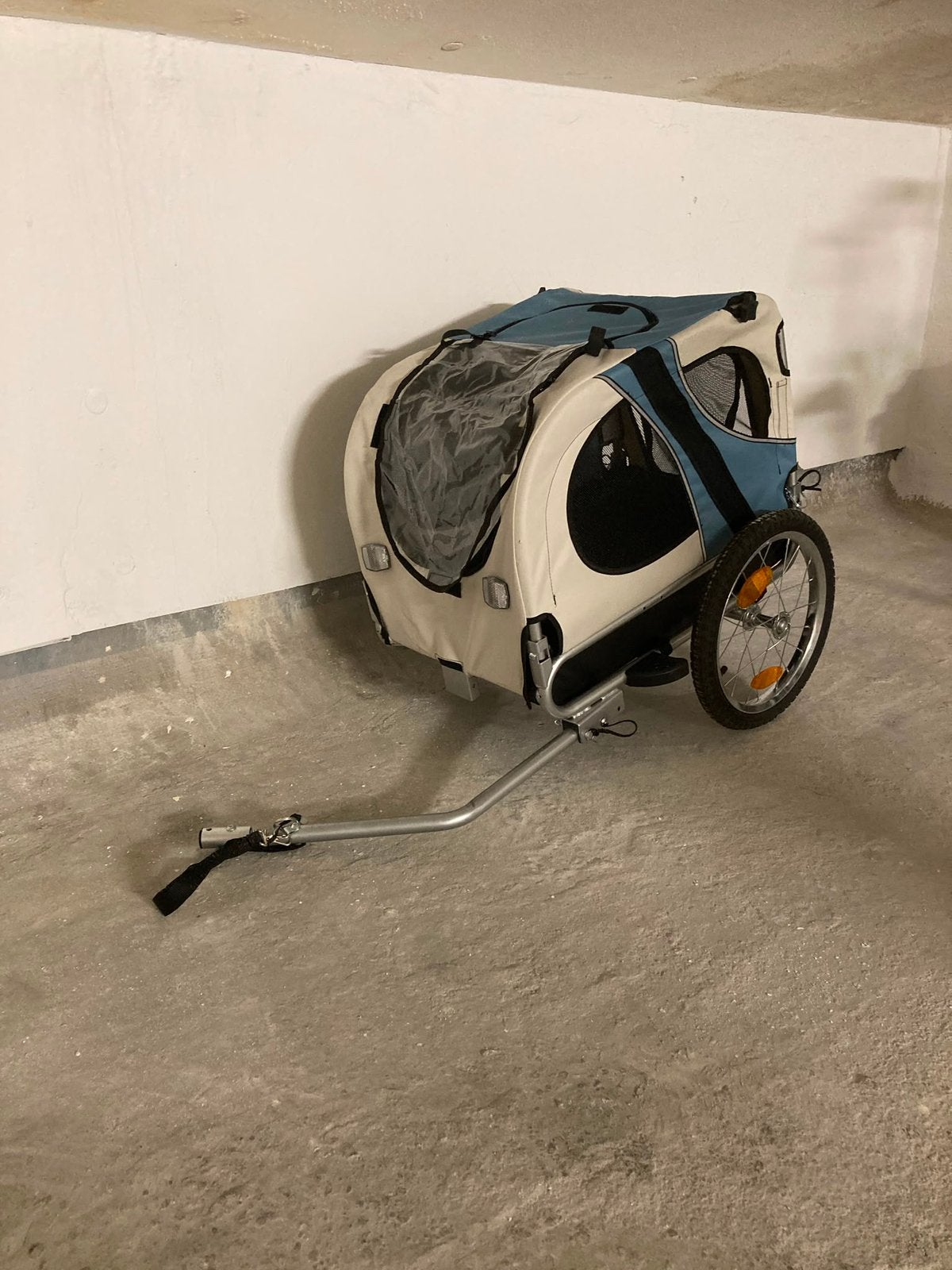 Hondenfietskar, Ophalen, Zo goed als nieuw