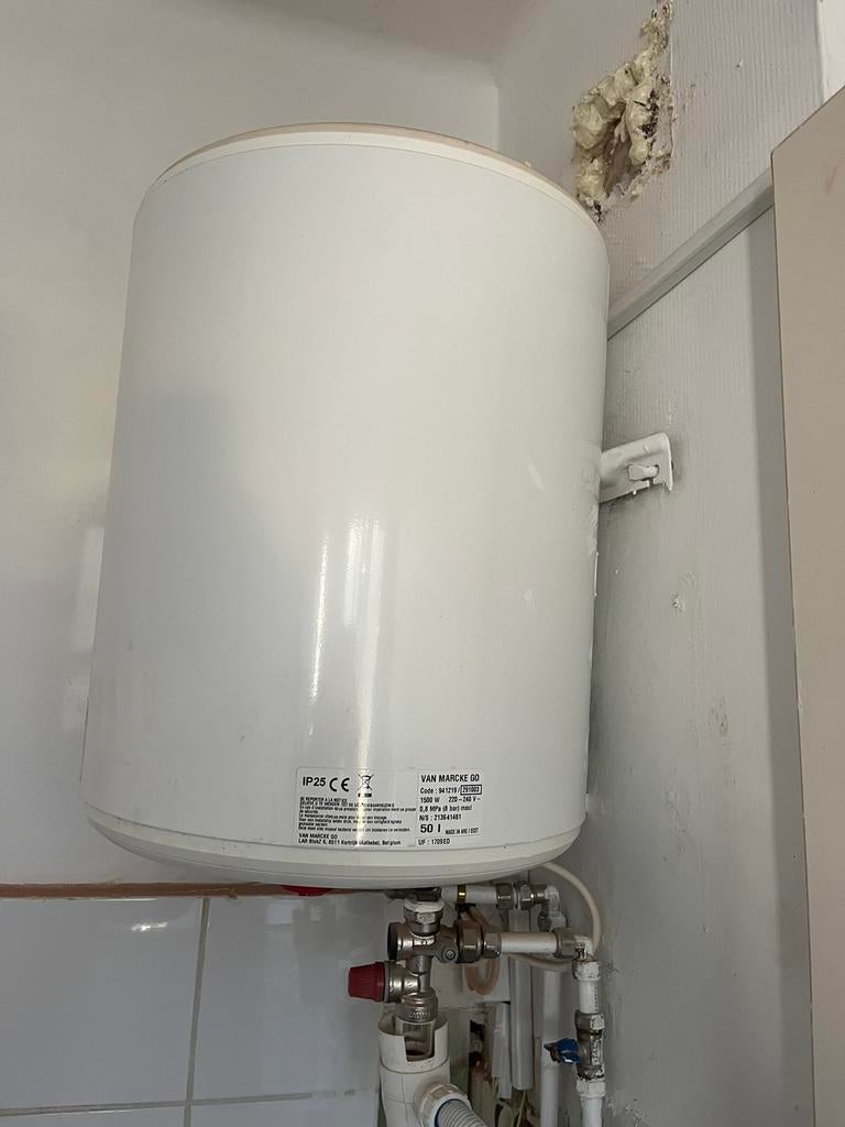 Boiler elek, Ophalen, Zo goed als nieuw, Boiler