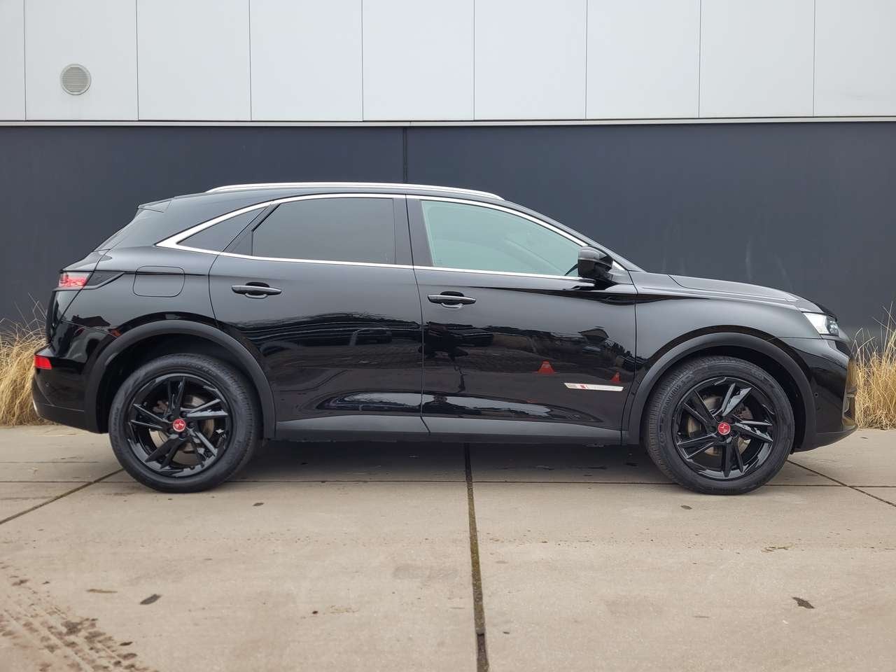 DS Automobiles DS7 Crossback 2.0 BlueHDi *AUT.*GT SPIRIT*FU, Autos, Achat, 131 kW, Noir, 5 portes
