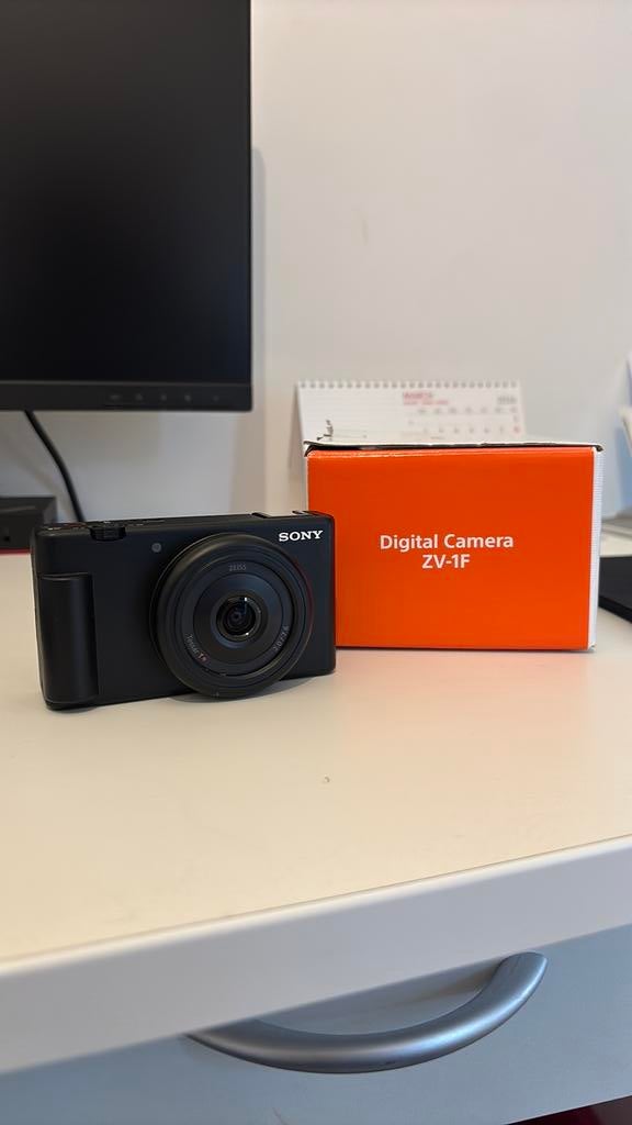 Sony ZV-1F, Ophalen of Verzenden, Compact, Sony