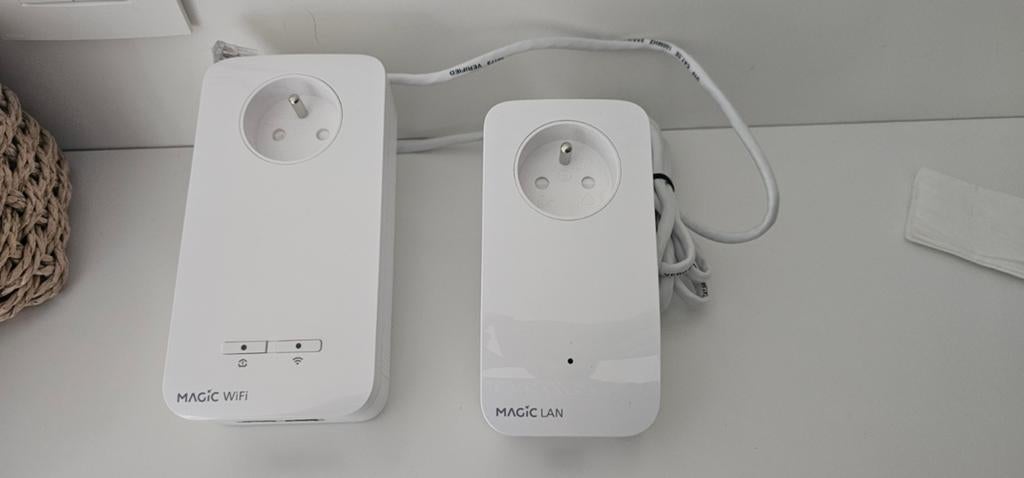 Devolo magic 2 wifi cpl, Informatique & Logiciels, Adaptateurs powerline, Enlèvement ou Envoi