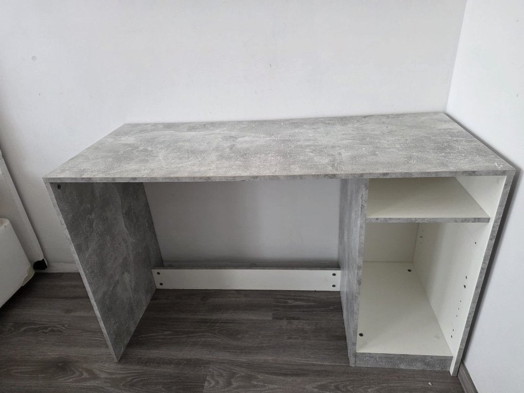 un bureau, Enlèvement, Utilisé
