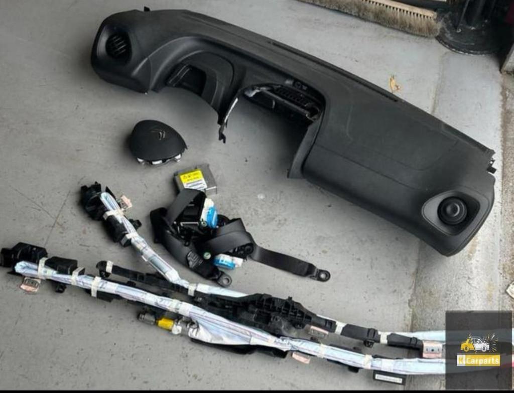 Airbag set Toyota Aygo 2014-2022 Compleet Dashboard, Auto-onderdelen, Info@fabrikant.eu, Fabrikantstraat 1
1000 AA  Amsterdam, NL