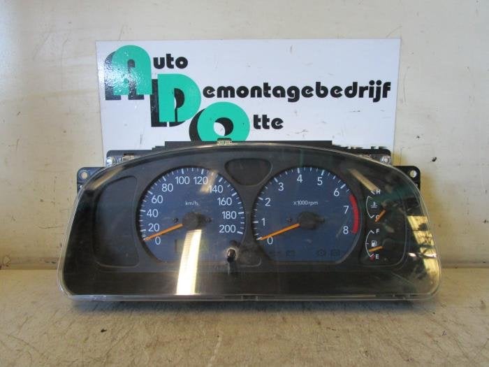 Instrument de bord d'un Suzuki Ignis (Ignis H. 03-), -, 3 mois de garantie, Utilisé, -