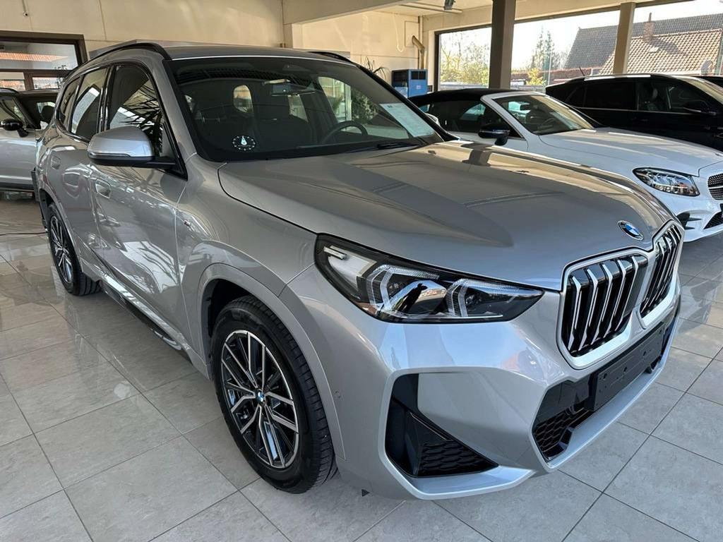 BMW X1 1.5i sDrive18 M Sport | Automaat | Camera | Apple, An, Auto's, BMW, Bedrijf, Te koop, X1, ABS, Adaptieve lichten, Airbags