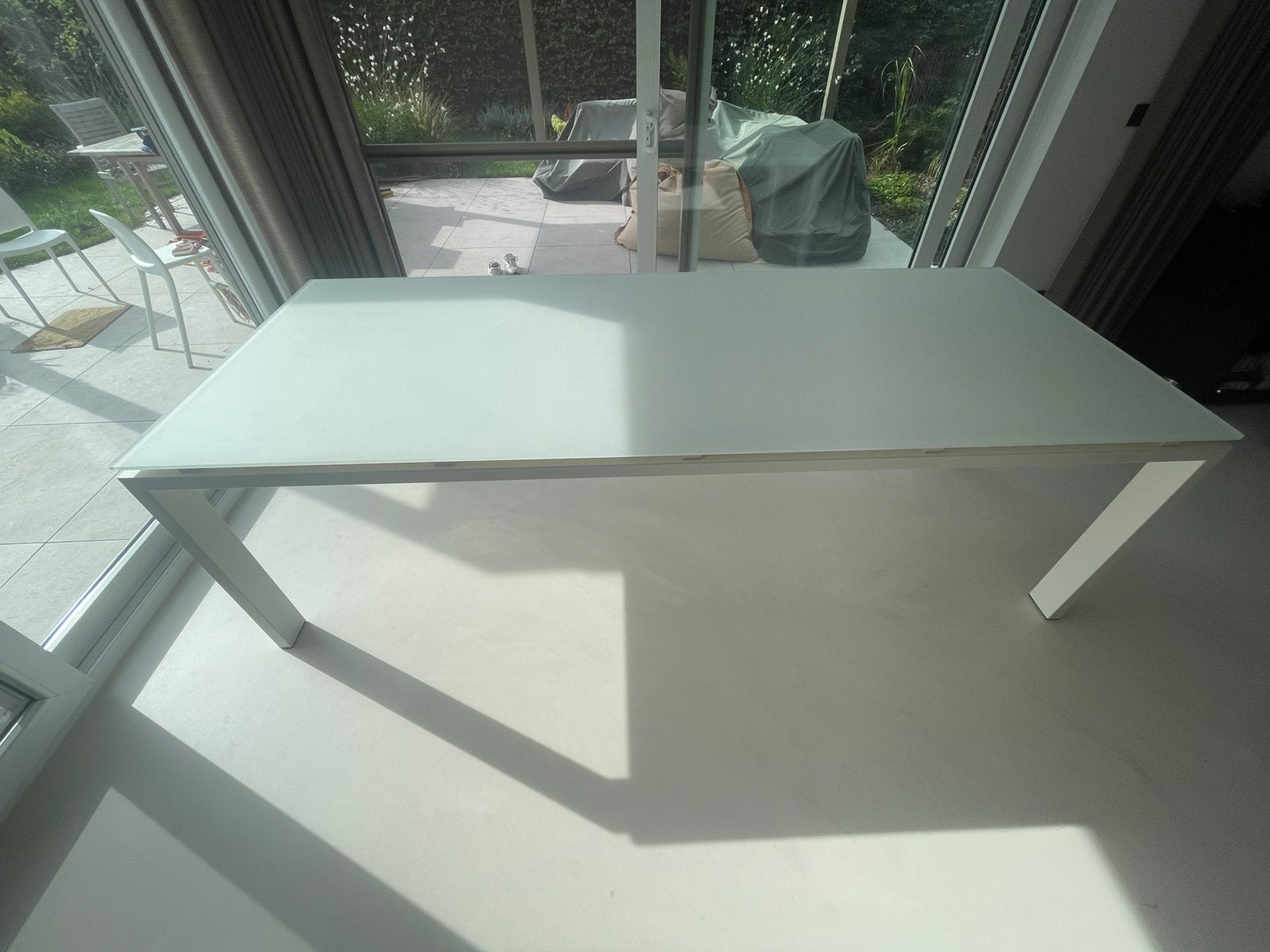 Eettafel Joli, Ophalen, Zo goed als nieuw