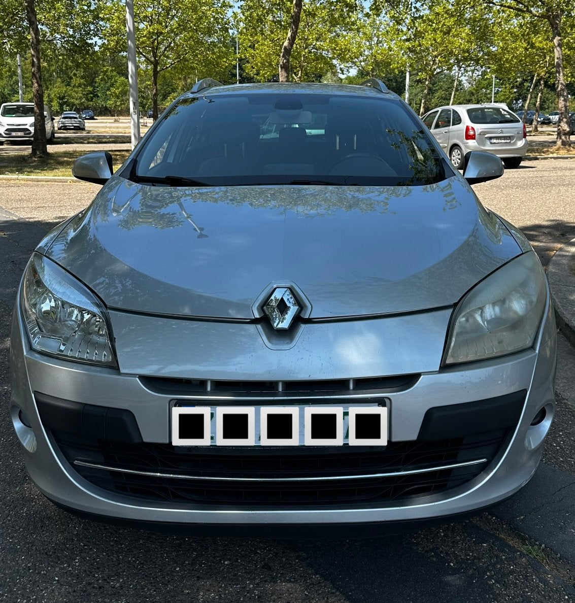 Renault MEGĂNE 1,9 DCI €5 2011 GPS Clim 198000km 2600€, Autos, Particulier, Achat
