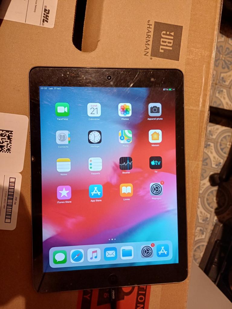 Ipad air 16gb gris, Enlèvement, Gris