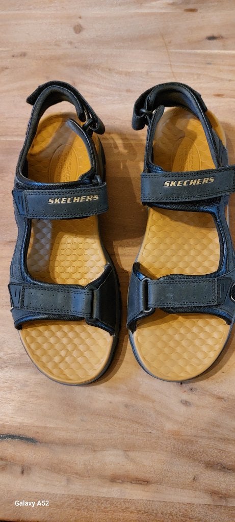 SKECHERS SANDALEN MET GOGAMAT, Kleding | Heren, Schoenen, Zwart, Zo goed als nieuw, SKECHERS, Ophalen