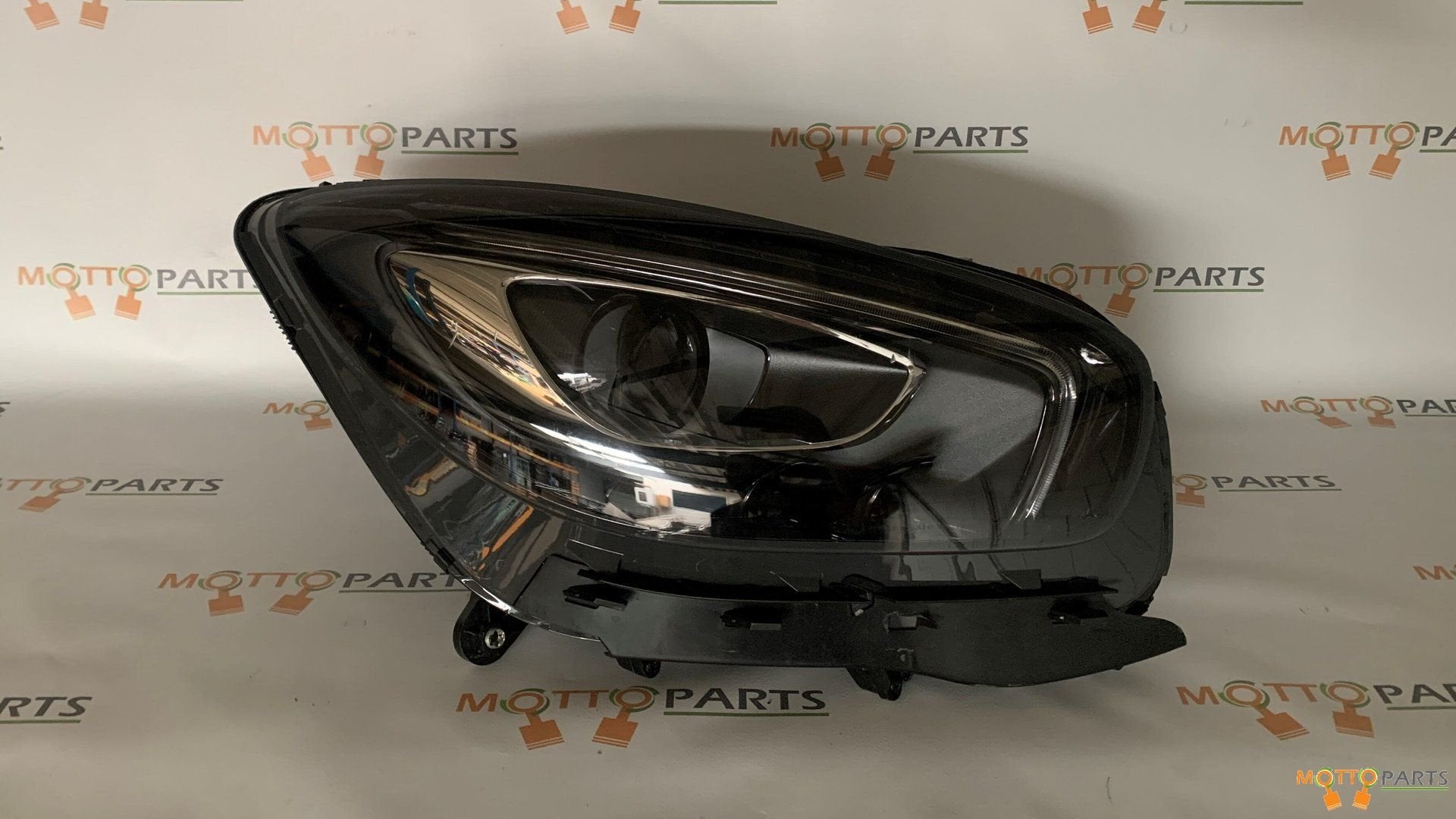 MERCEDES GT-R KLASSE AMG R190 LED KOPLAMP RECHTS A1909067200, Utilisé, -, -, Enlèvement ou Envoi
