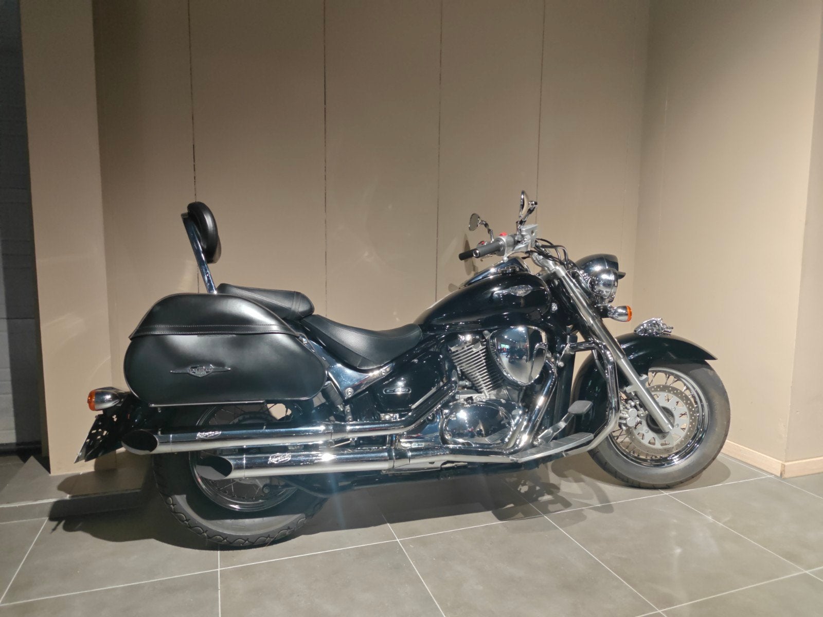 Suzuki intruder C800 - C 800, 2 cilinders, Meer dan 35 kW, 800 cc, Handgeschakeld