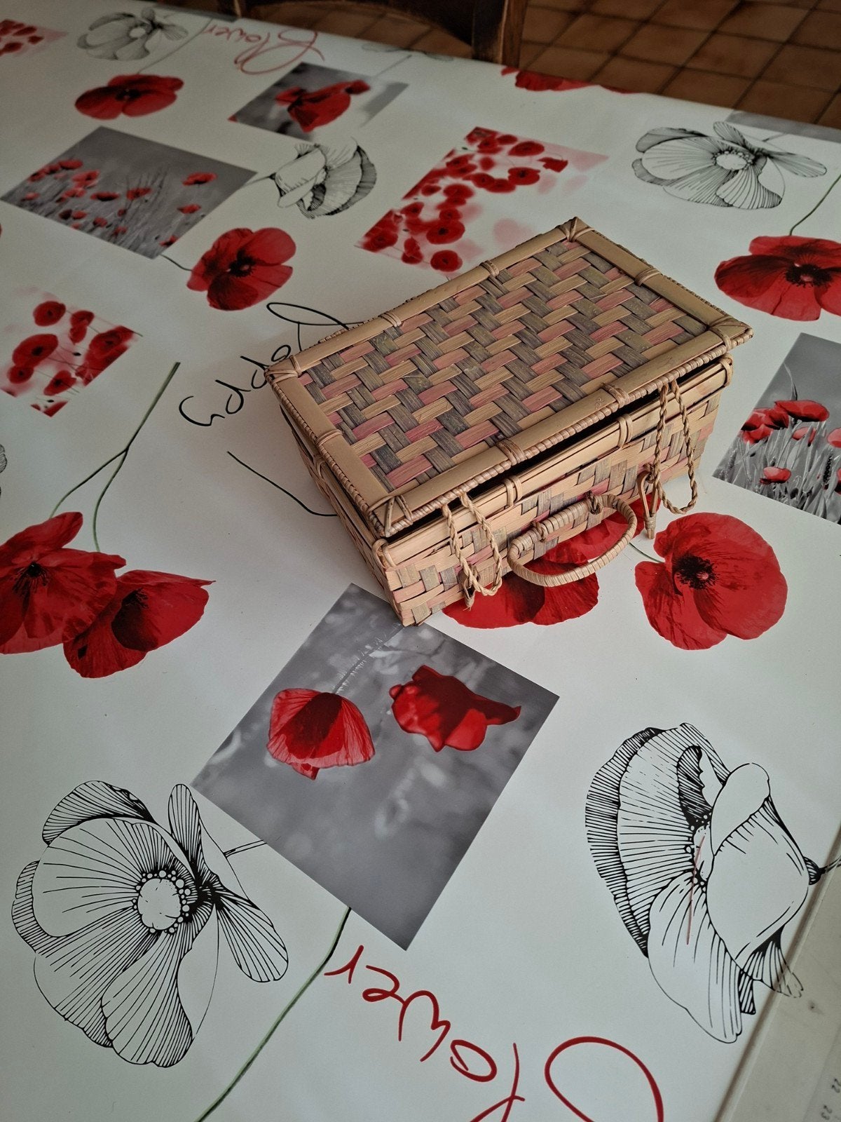 Rieten doos. 20 cm x 14 cm x 8 cm., Ophalen of Verzenden