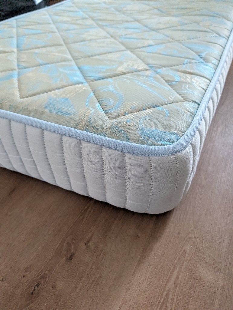 Matelas simple 80x190 cm Sognoflex (fabriqué en Italie), Maison & Meubles, Chambre à coucher | Matelas & Sommiers, Matelas, Une personne