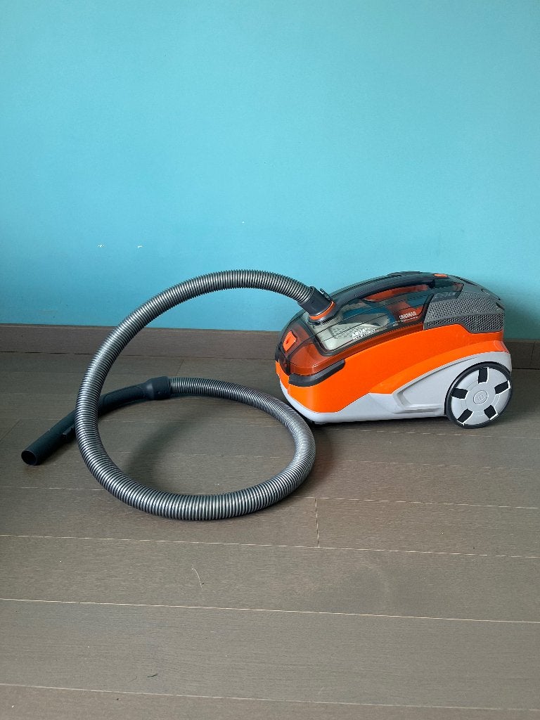 Krachtige stof- & vloeistofzuiger, Electroménager, Aspirateurs, Enlèvement, Neuf, Convient aux propriétaires d'animaux, Nettoyeur combiné
