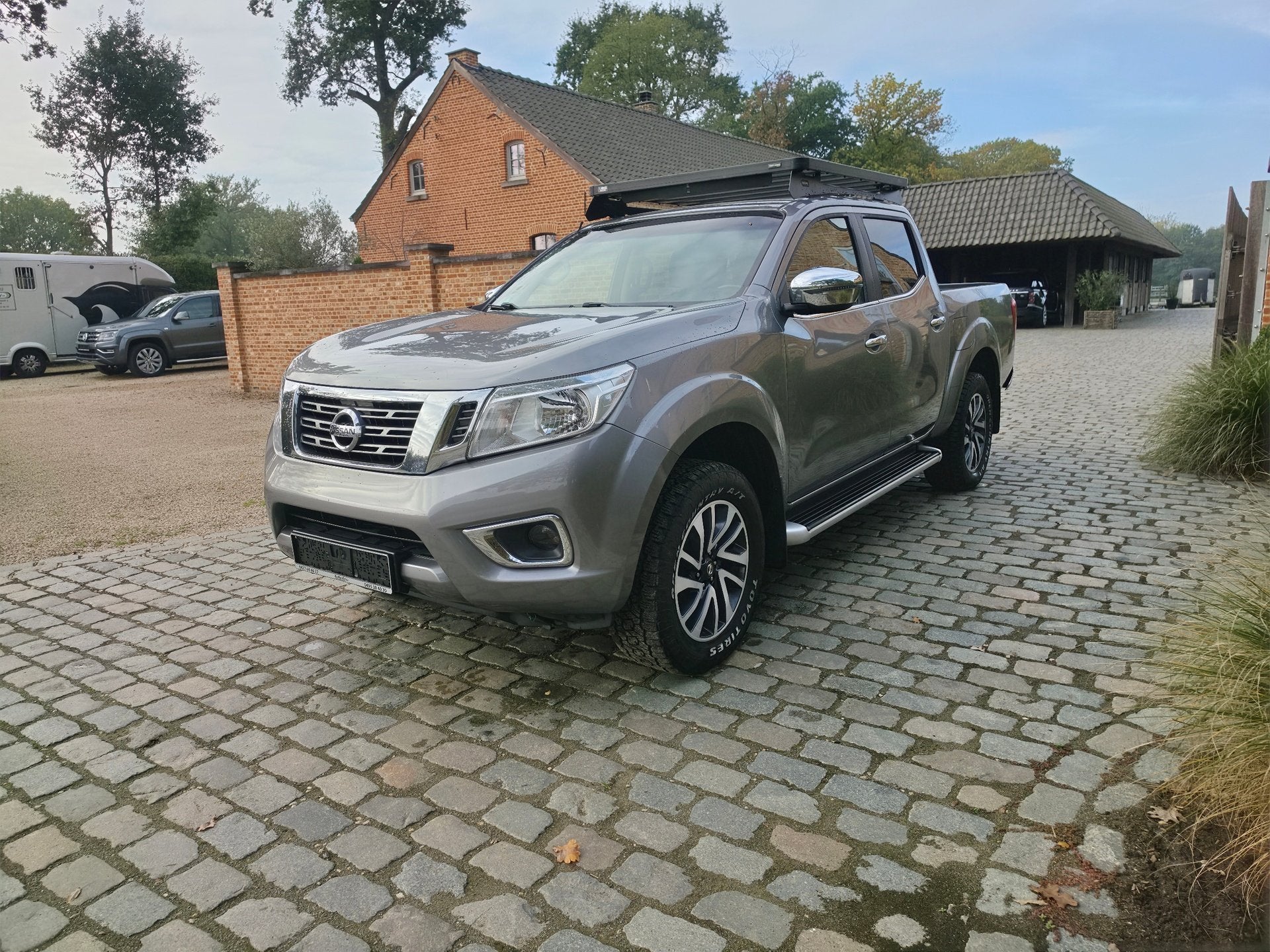 Nissan NP300 !€380,23 BIV!, Stof, Gebruikt, 4 cilinders, Traction-control