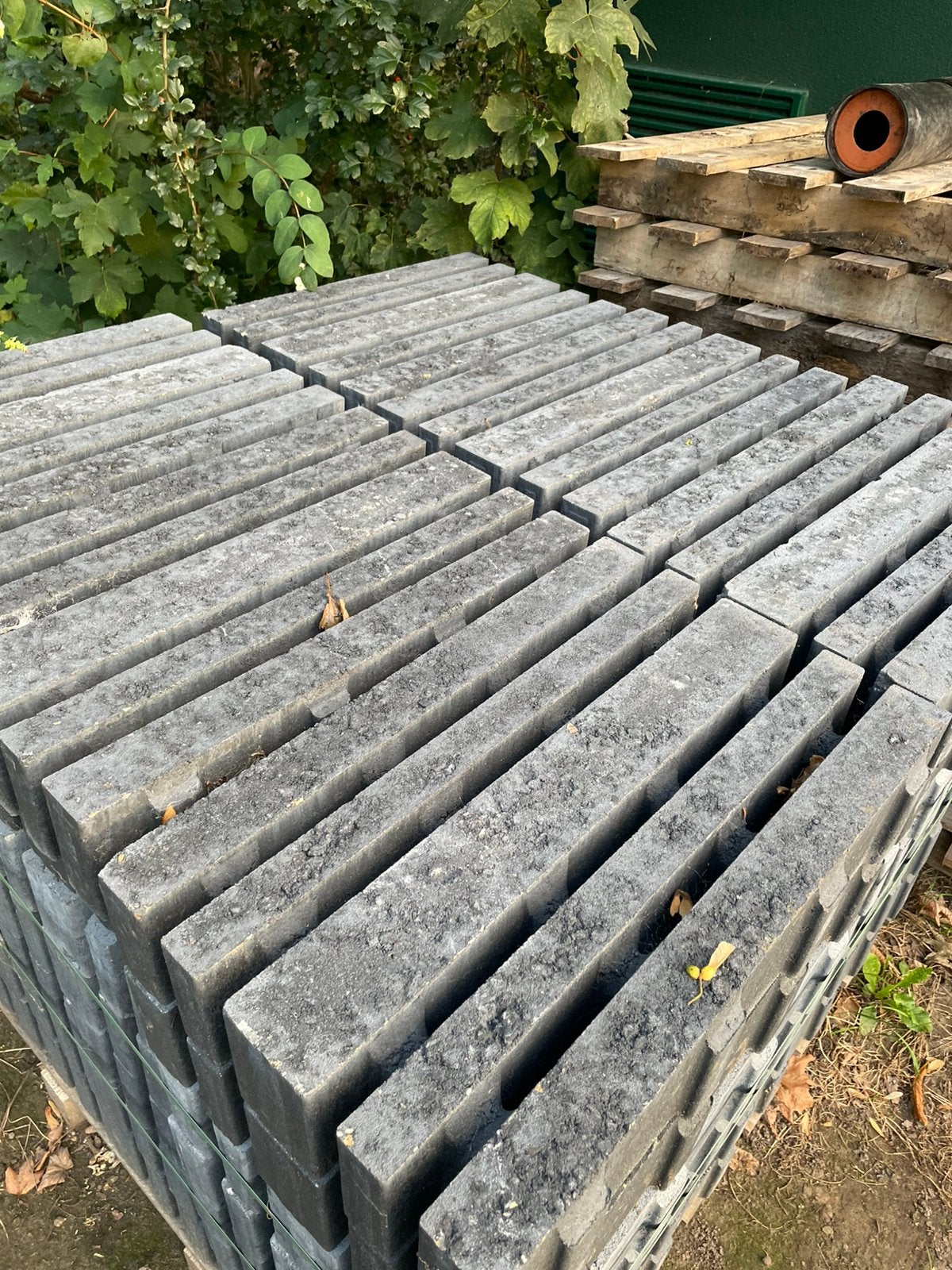 Excluton grastegels 60x40x12. 42 st antraciet, Ophalen, Nieuw