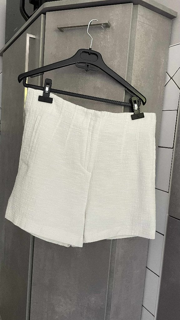 SHORT blanc ZARA élégant XL, Zara, Enlèvement ou Envoi, Comme neuf, Blanc